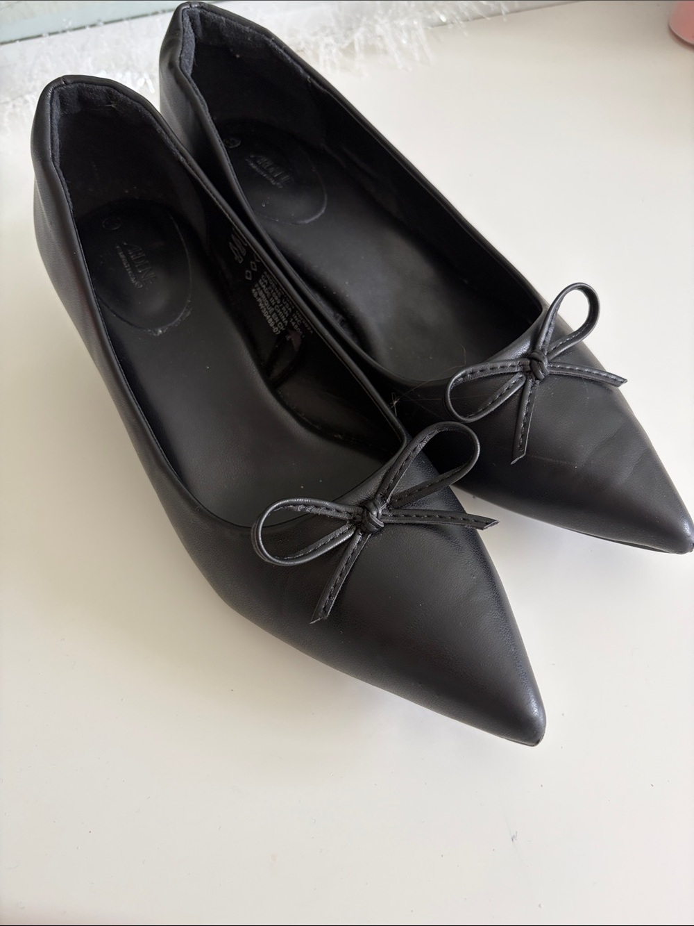 Ardene Black Pointed Toe Bow Flats